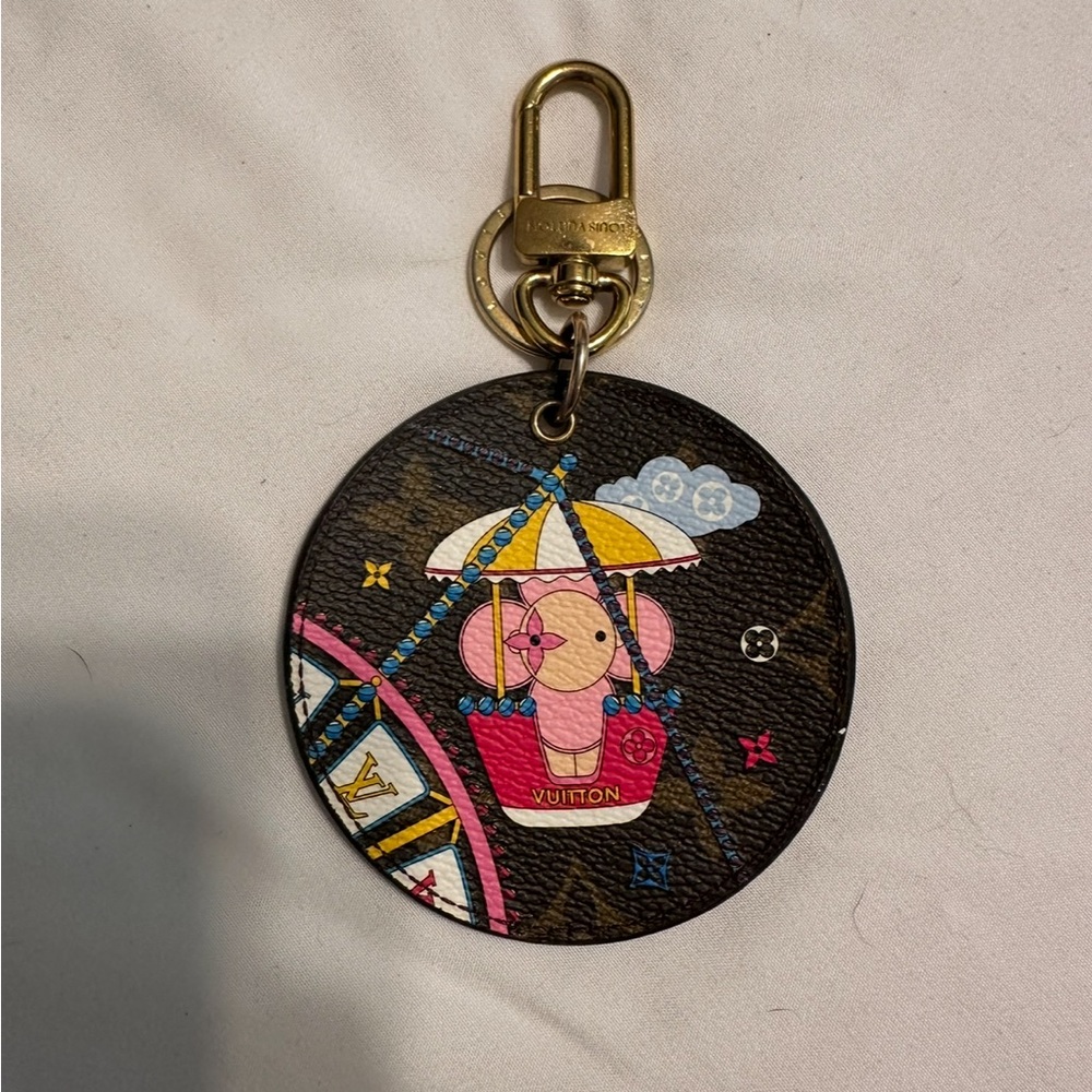 Louis Vuitton Christmas Vivienne 2020 Christmas  Charm Key Holder Limited EDT